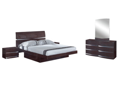 Four Piece Wood Brown Solid Wood Bedroom Set With Mirror